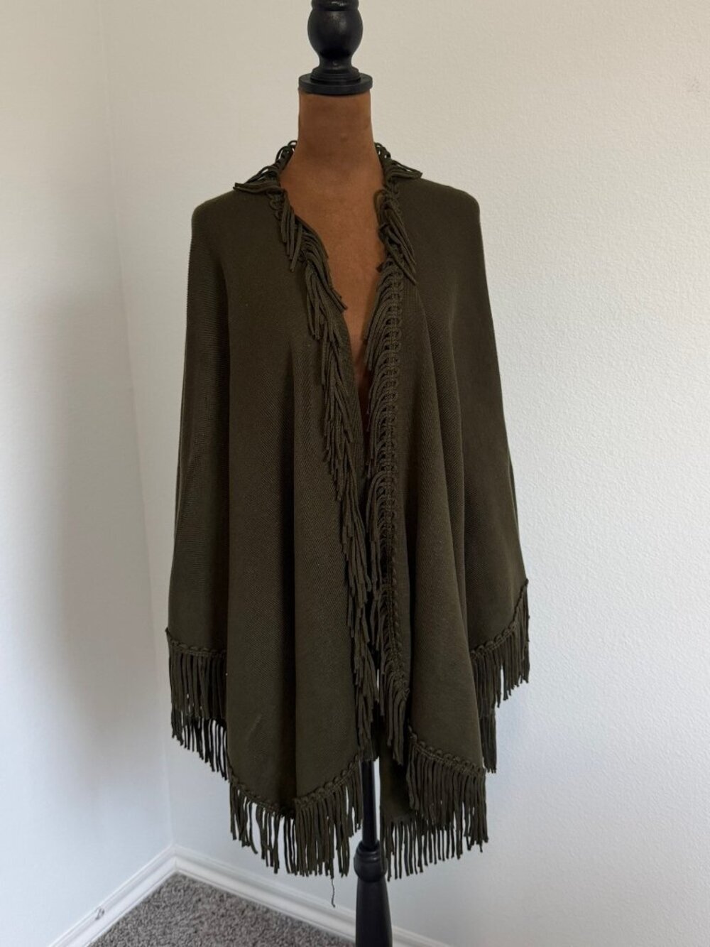Coldwater Creek 100% Acrylic Fringed Olive Green Cover Up Shawl Women's One Size